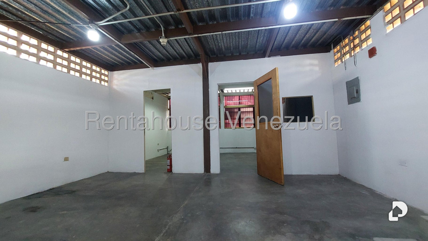 Warehouse in Prado de María, Caracas – 22