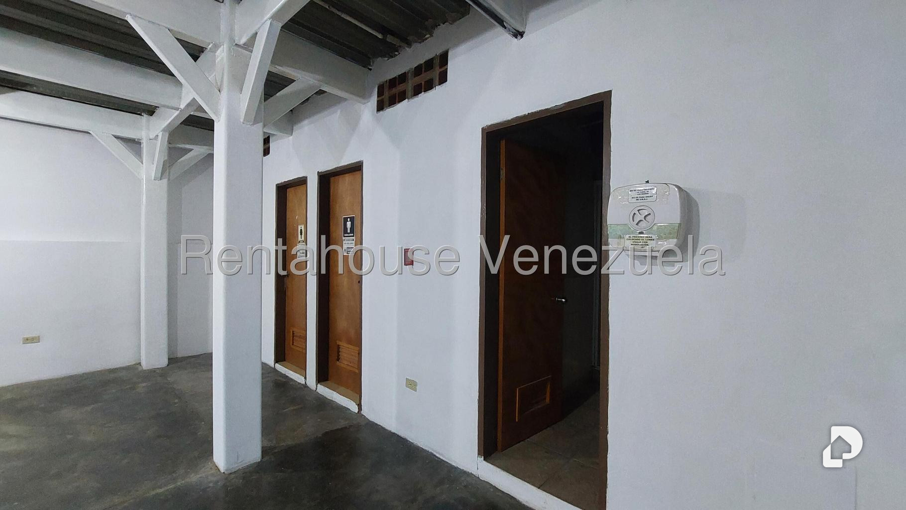Warehouse in Prado de María, Caracas – 28