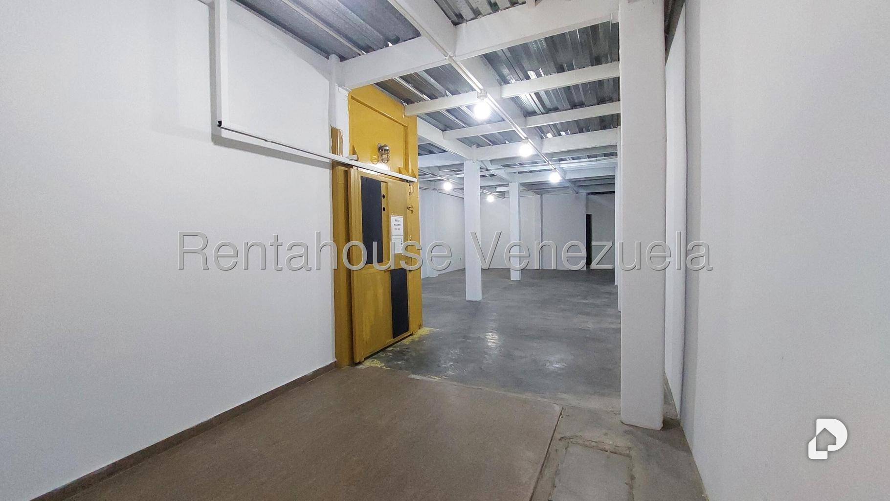 Warehouse in Prado de María, Caracas – 29