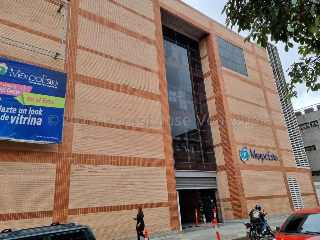 Local comercial en Chacao, Caracas - 1