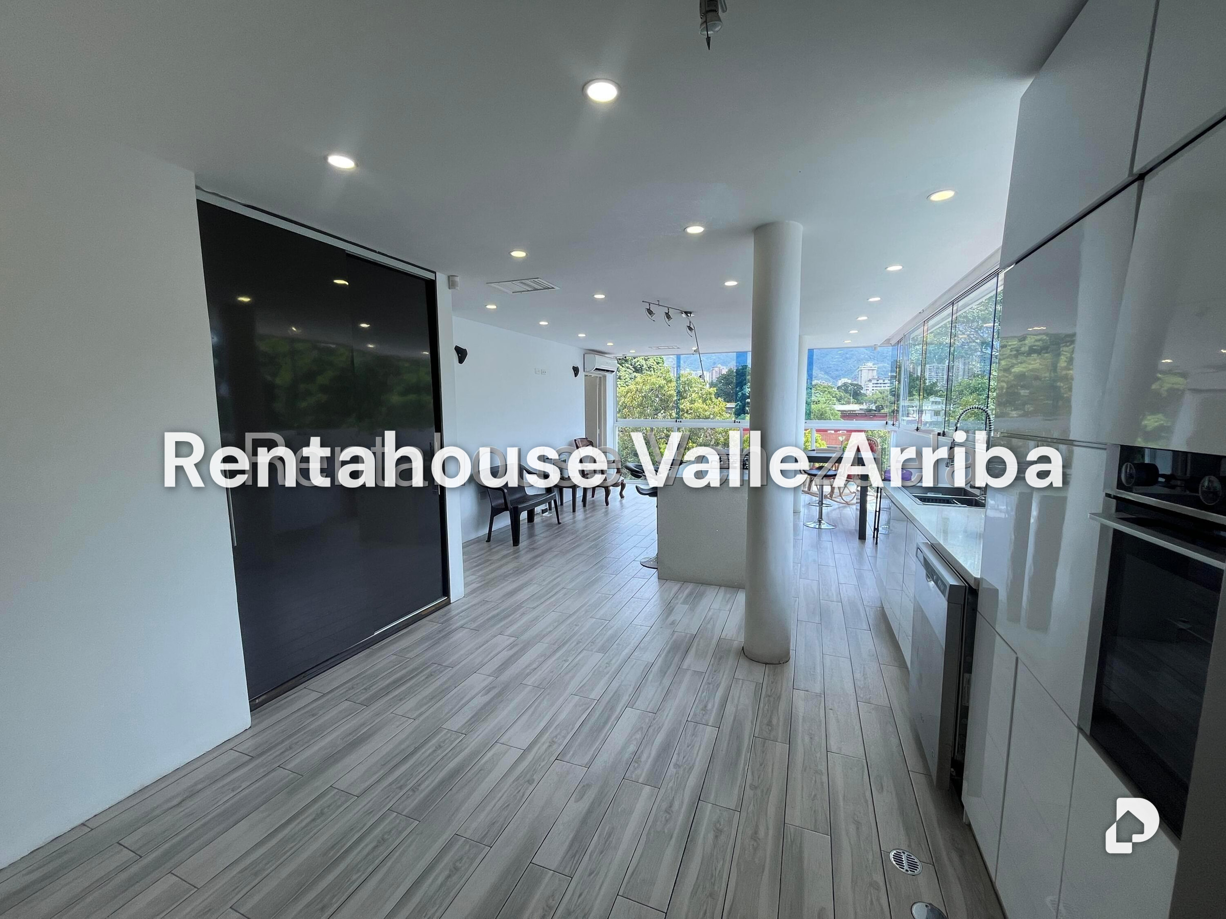 Casa en La California Sur, Caracas – 14
