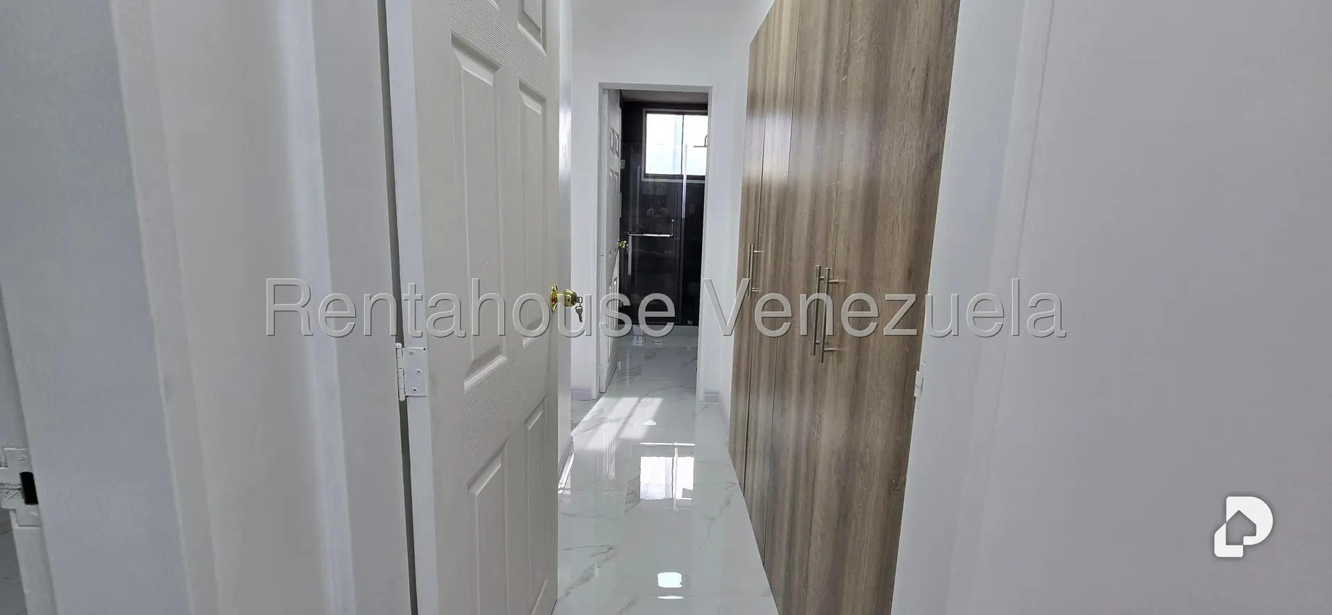 Apartamento en Santa Rosa de Lima, Caracas – 29