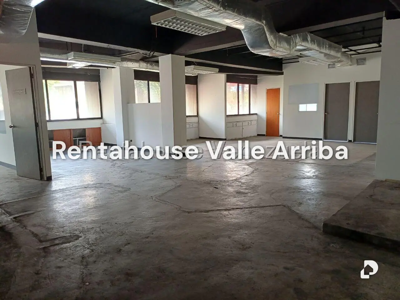 Local comercial en Las Mercedes, Caracas – 2