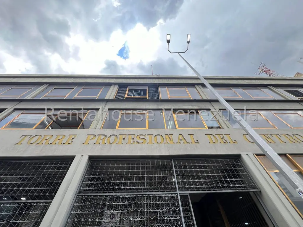 Commercial space in Parroquia Santa Rosalía, Caracas - 1