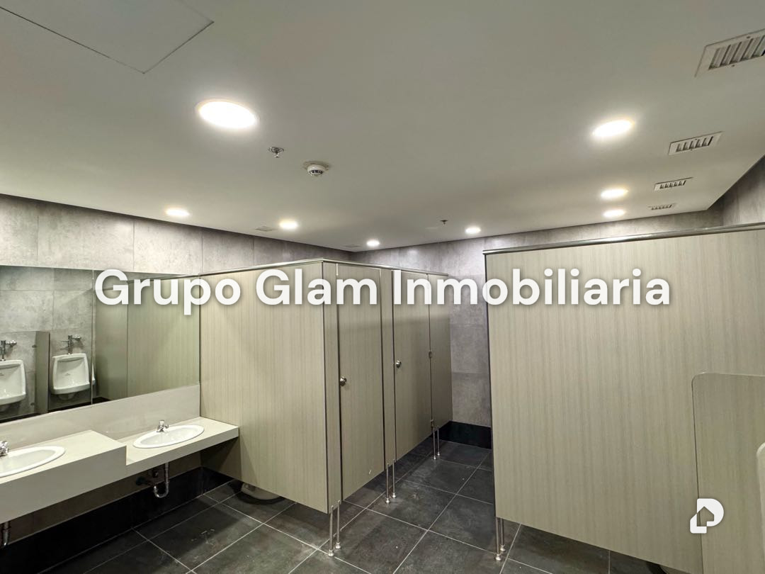 Oficina en Campo Alegre, Caracas – 23