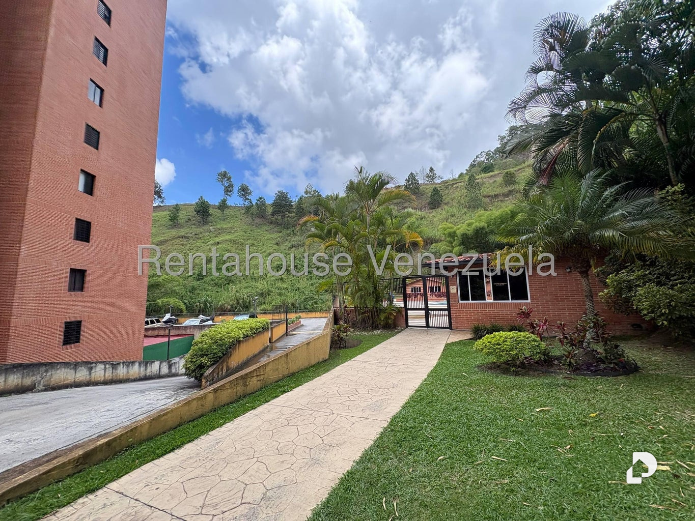 Apartamento en Colinas de La Tahona, Caracas – 14