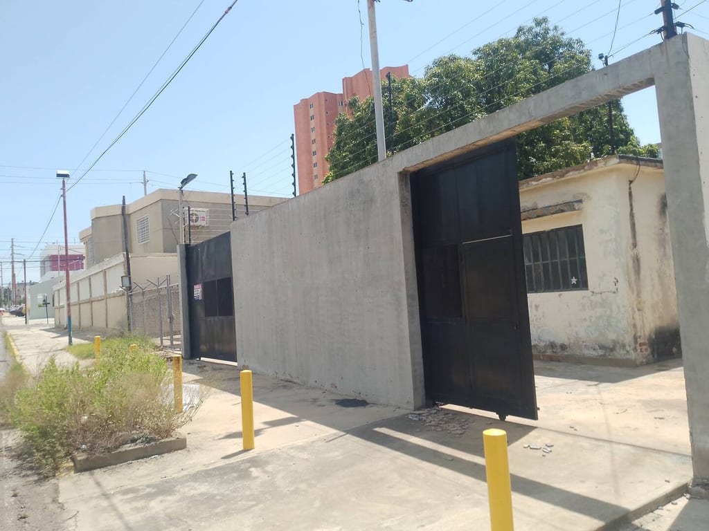 Local comercial en Cecilio Acosta, Maracaibo - 1