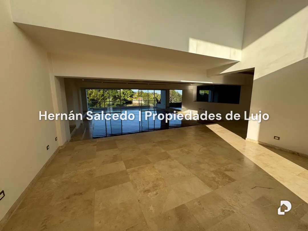 Casa en La Lagunita, Caracas – 27