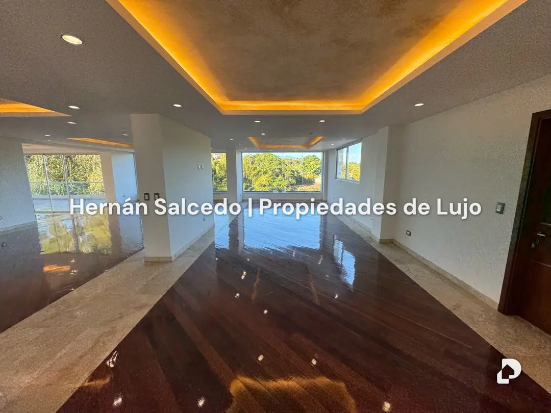 Casa en La Lagunita, Caracas – 21