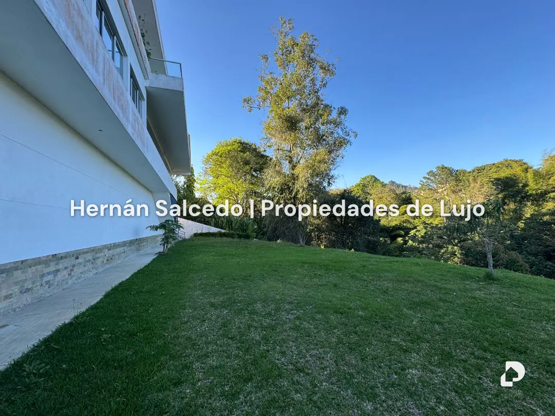 Casa en La Lagunita, Caracas – 10