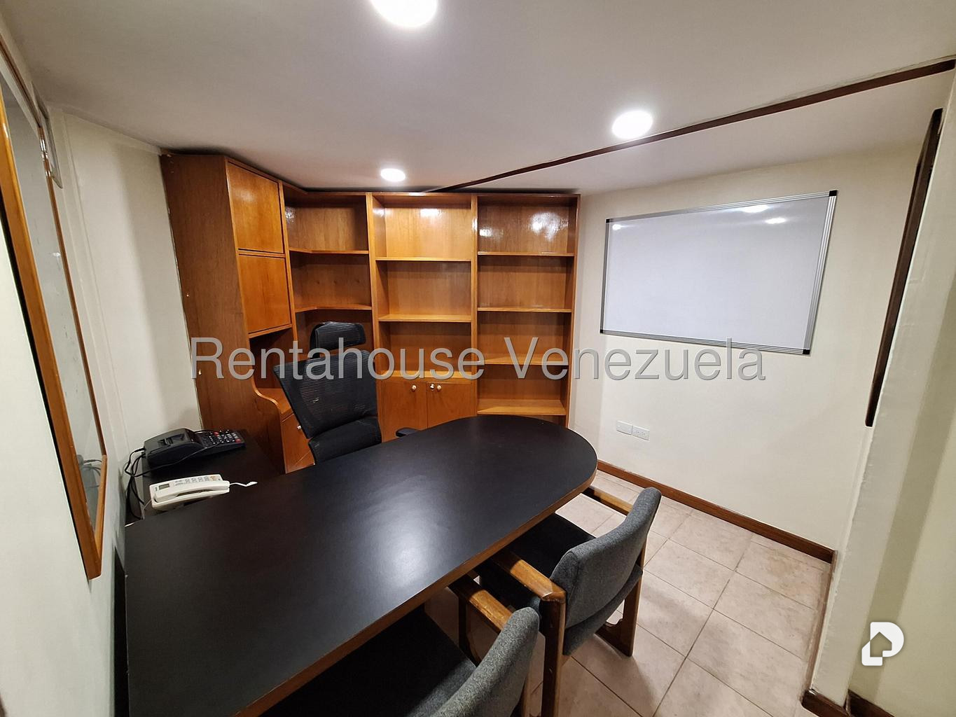 Oficina en Prados del Este, Caracas