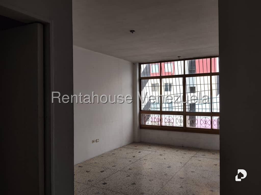 Local comercial en Catia, Caracas – 8