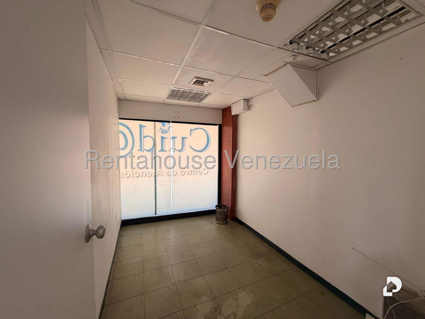 Local comercial en La Carlota, Caracas