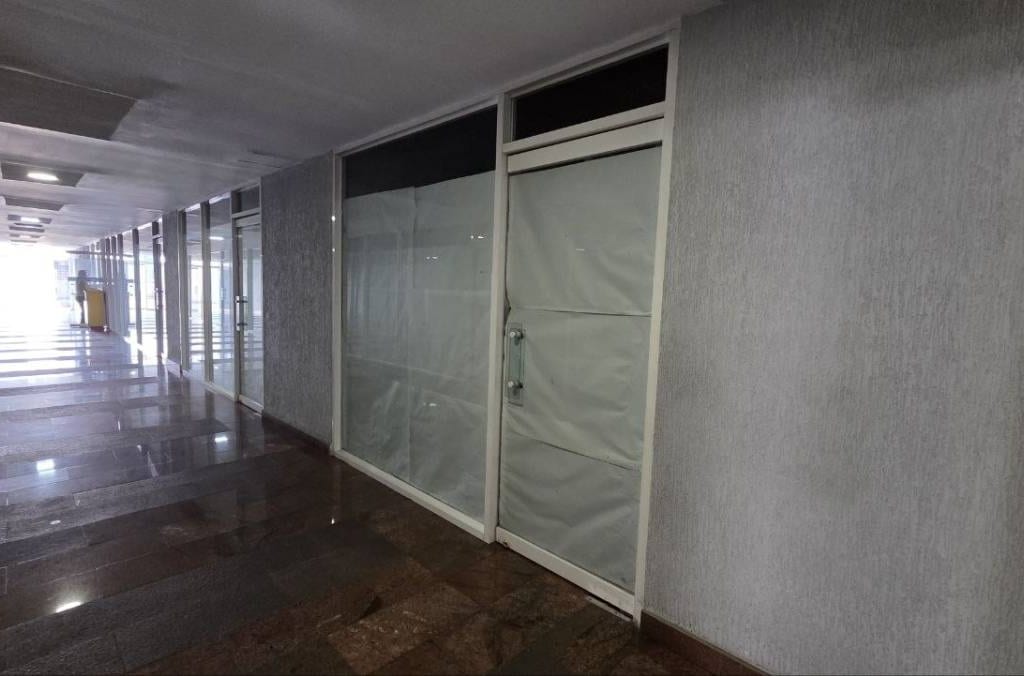Local comercial en Lecherías, Lechería - 1