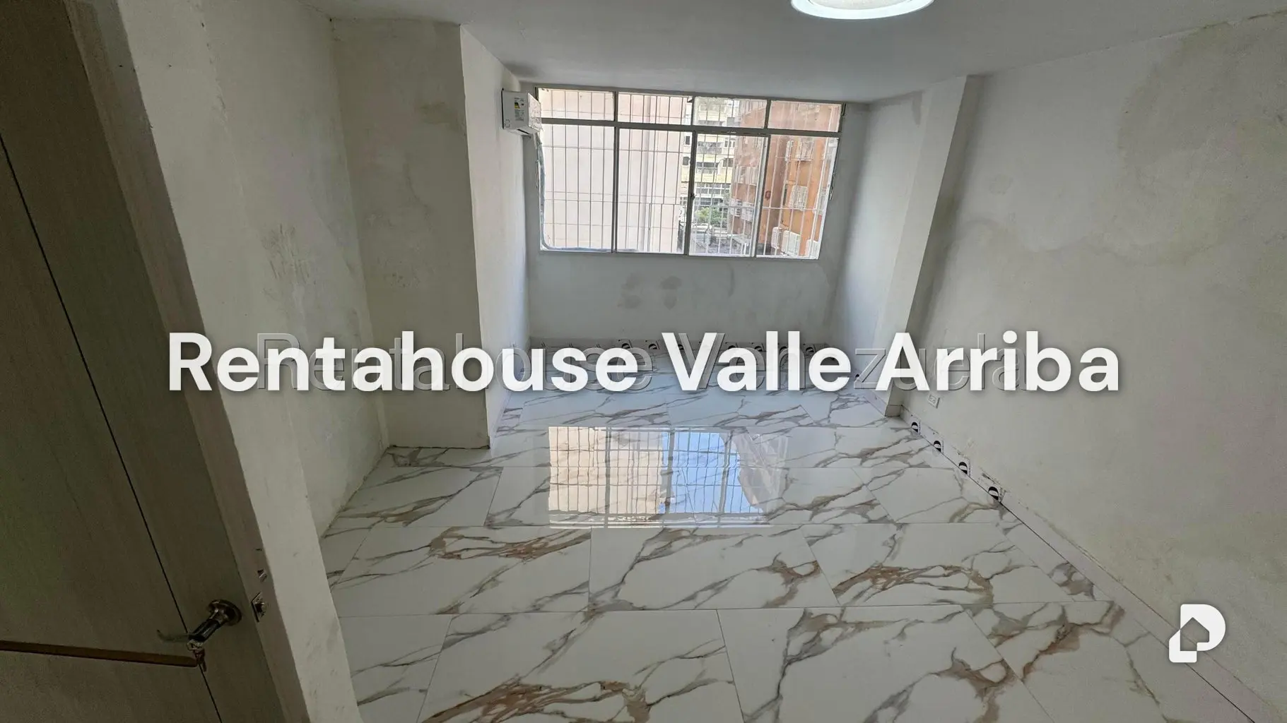 Apartamento en Los Palos Grandes, Caracas – 13