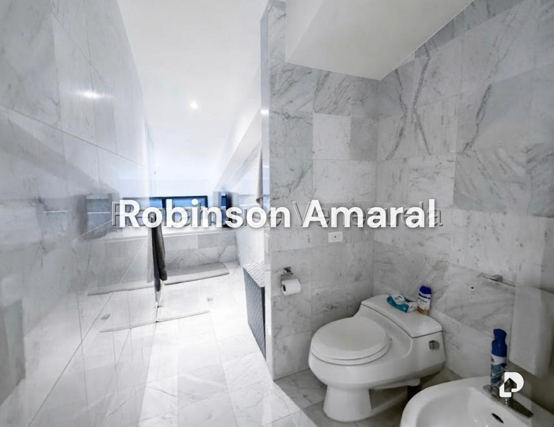 Apartamento en Lomas de La Lagunita, Caracas – 14