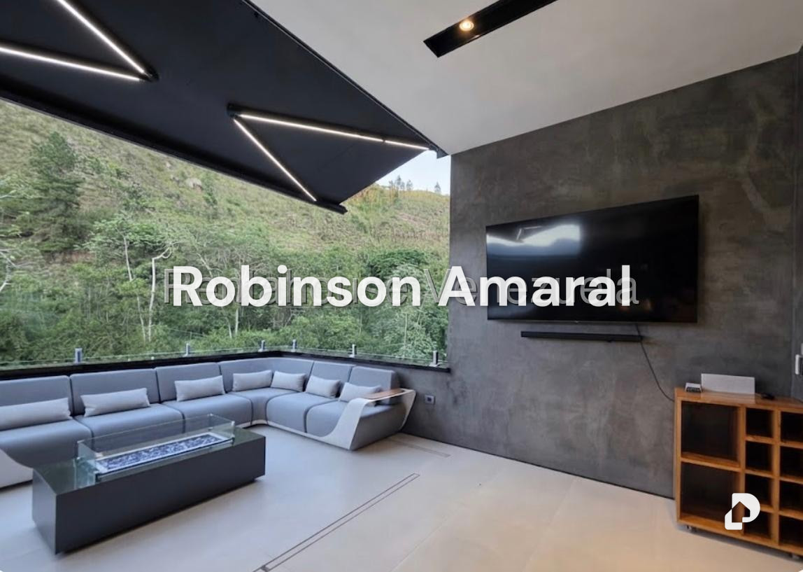 Apartamento en Lomas de La Lagunita, Caracas – 25
