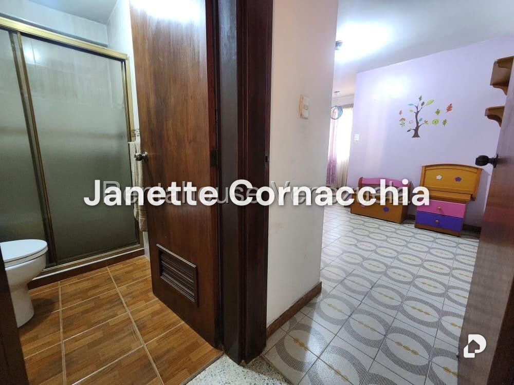 Apartamento en Parroquia San Juan, Caracas – 11