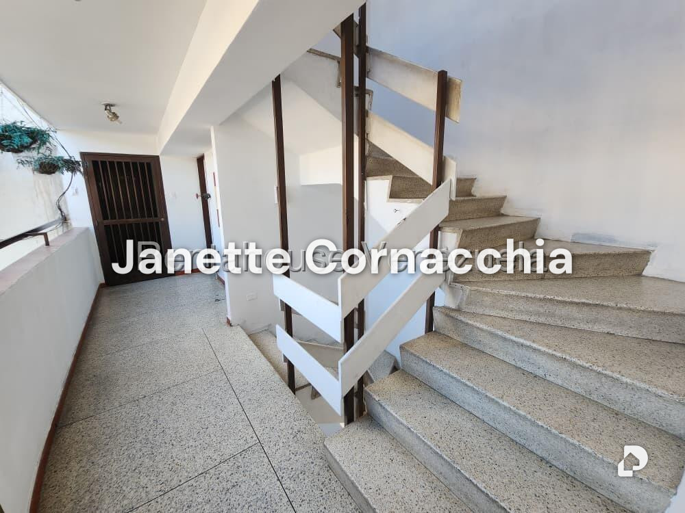 Apartamento en Parroquia San Juan, Caracas – 19