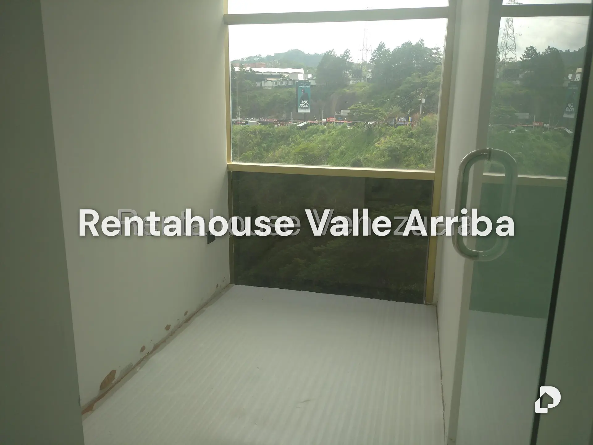 Local comercial en Macaracuay, Caracas – 3