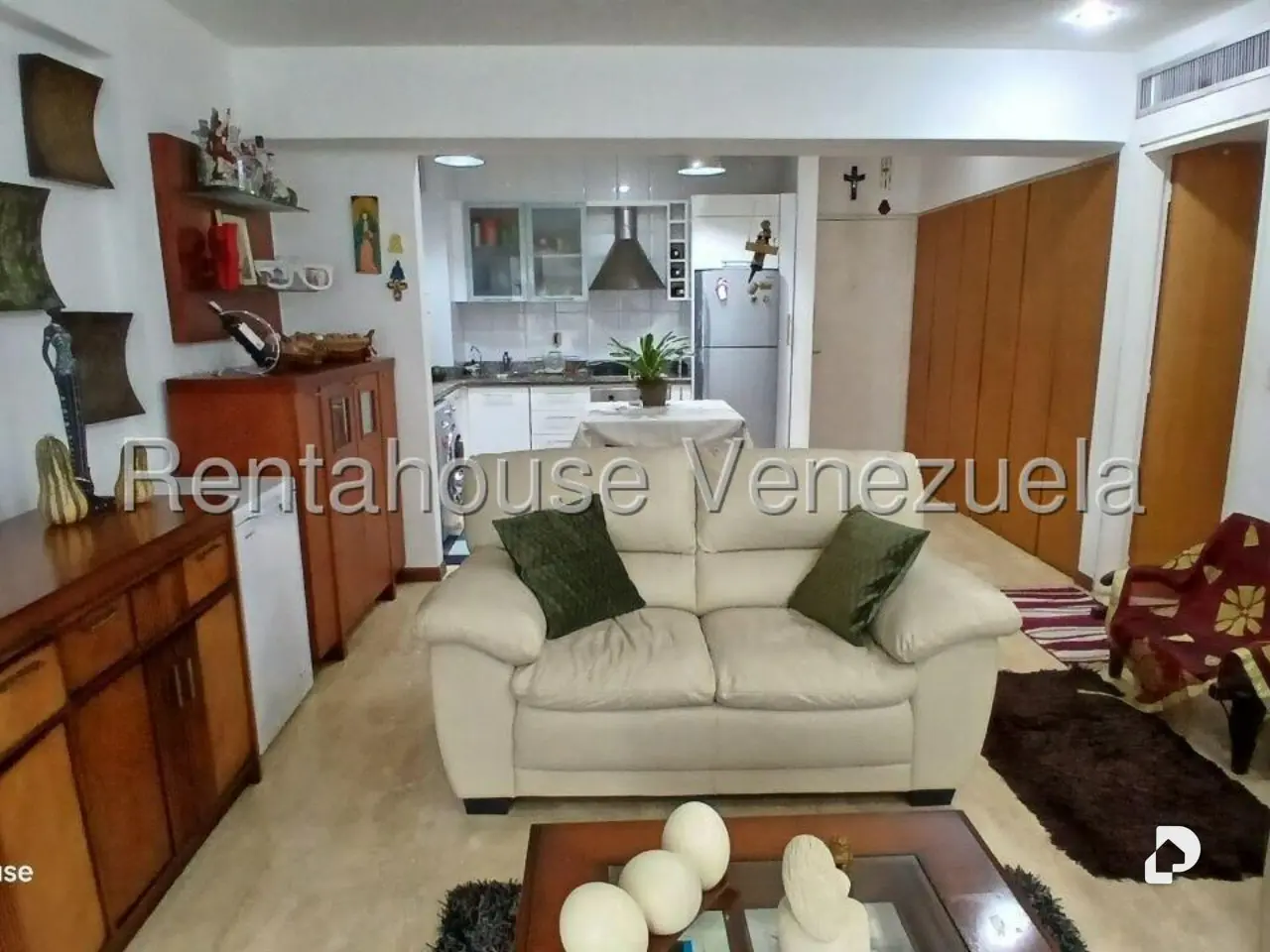 Apartment in El Rosal, Caracas – 3