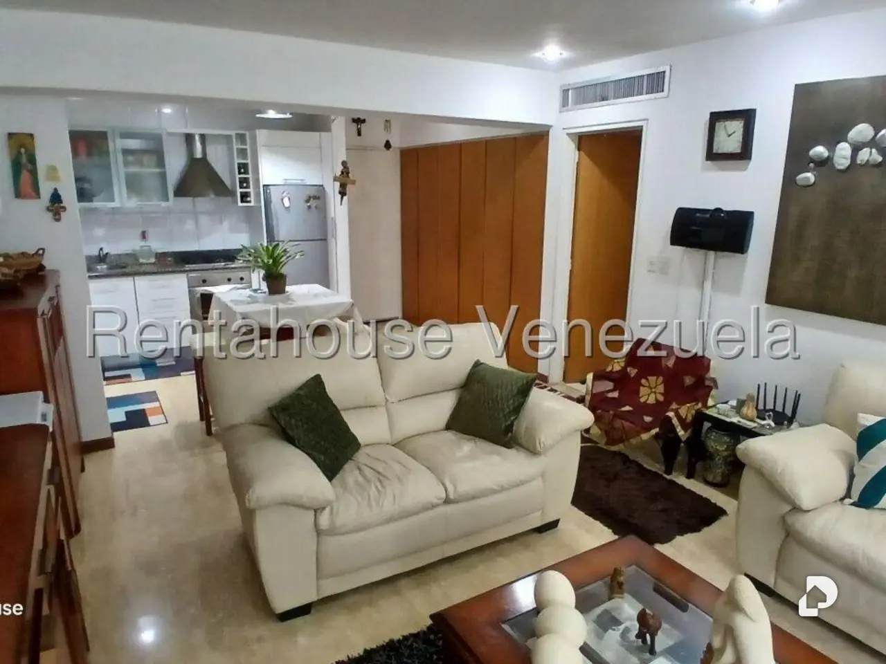 Apartment in El Rosal, Caracas – 2