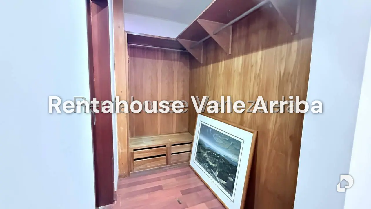 Apartamento en Los Dos Caminos, Caracas – 28