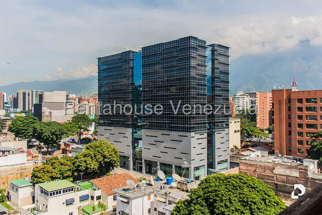 Local comercial en Las Mercedes, Caracas – 1