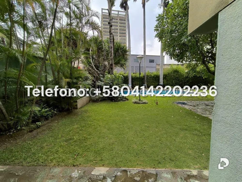 Apartamento en Altamira, Caracas – 24