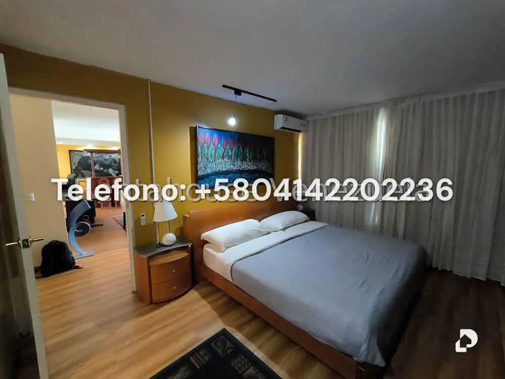 Apartamento en Altamira, Caracas – 16
