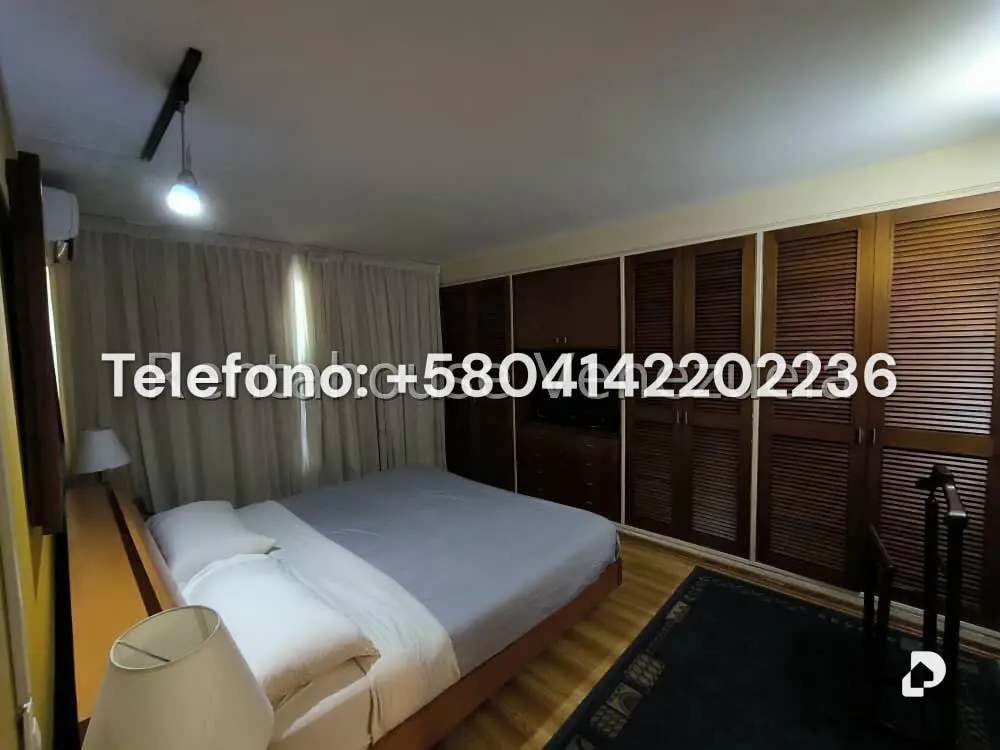 Apartamento en Altamira, Caracas – 15