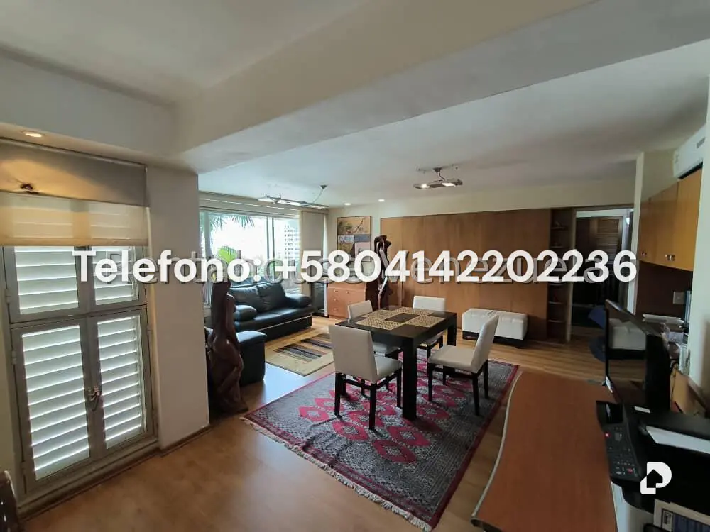 Apartamento en Altamira, Caracas – 11