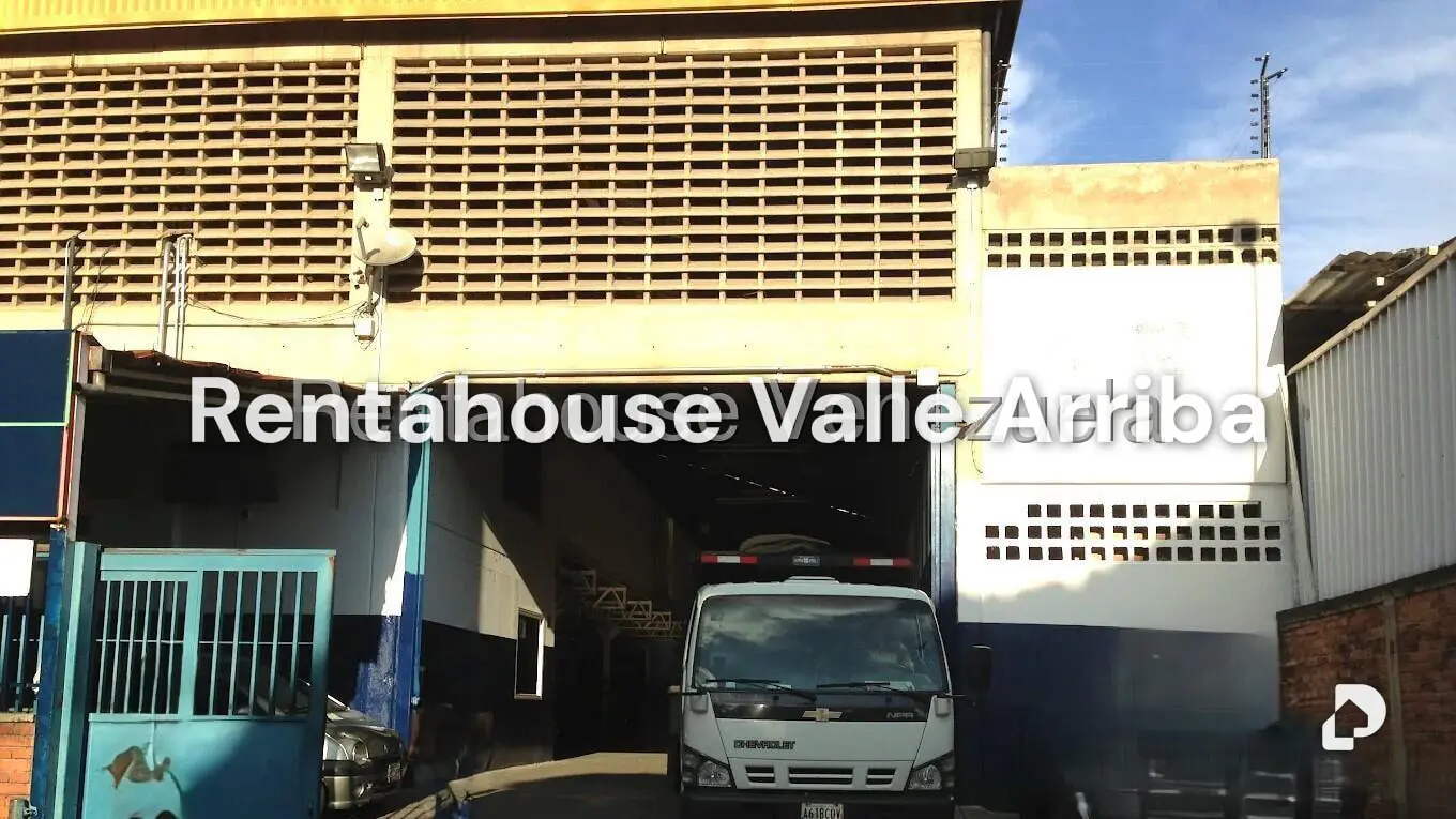 Local comercial en La Urbina, Caracas – 1