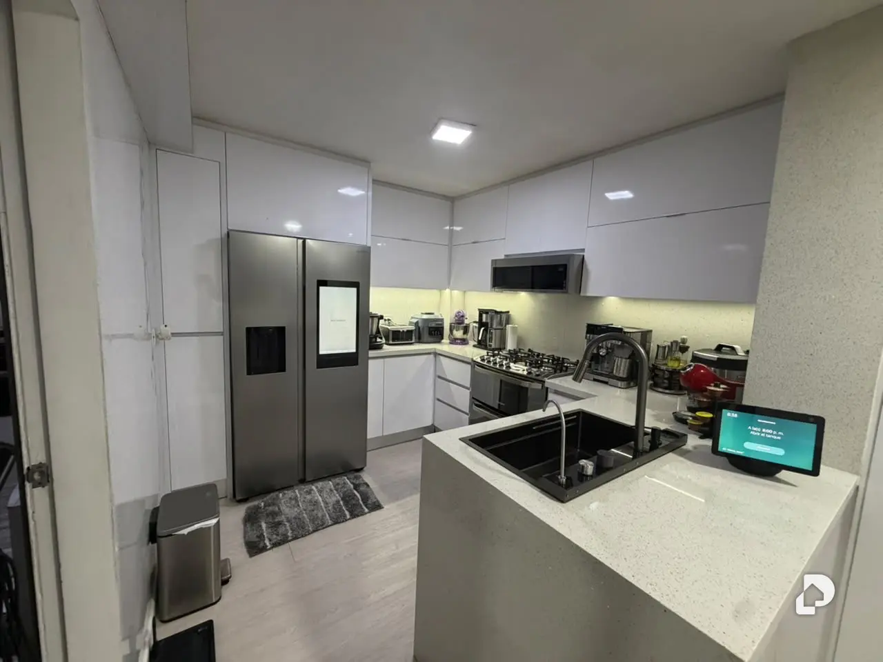Apartamento en La Urbina, Caracas – 12