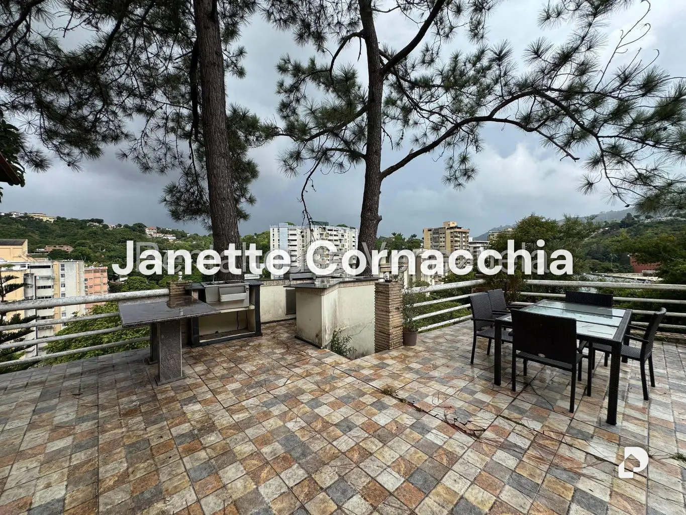 Casa en Santa Paula, Caracas – 24