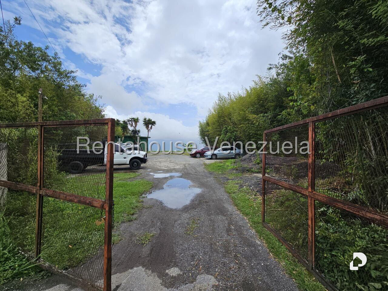 Terreno en Alto Hatillo, Caracas – 6