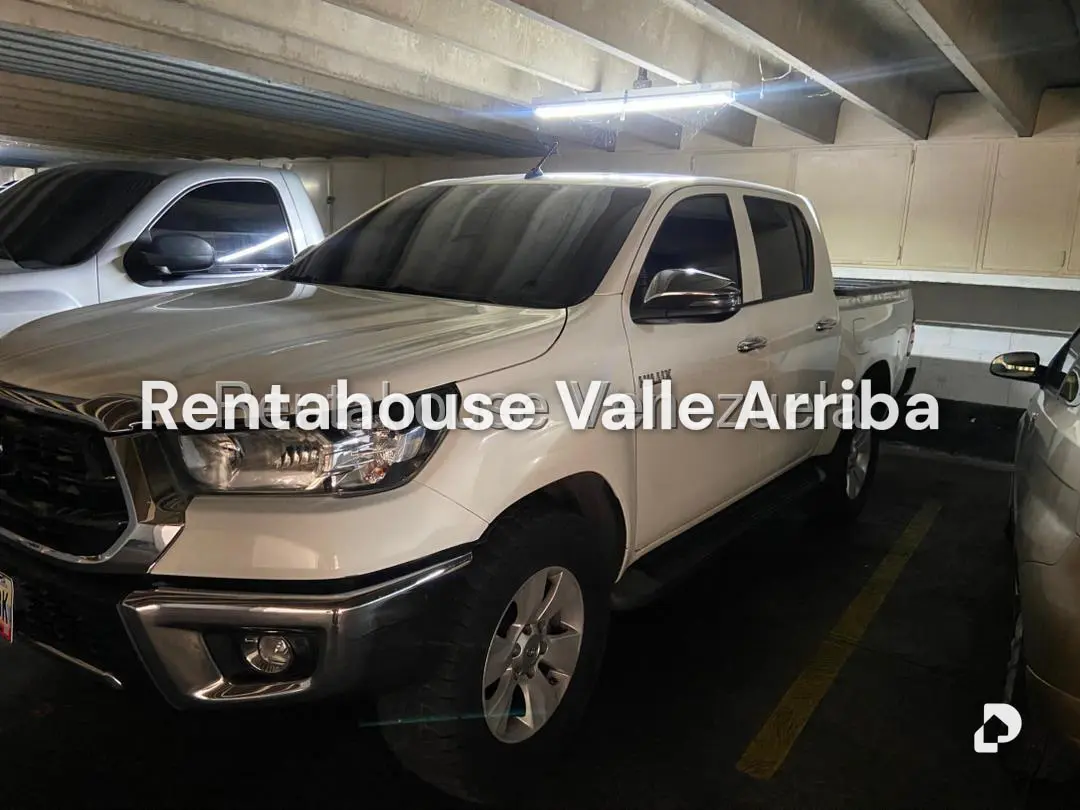 Apartamento en Los Palos Grandes, Caracas – 24