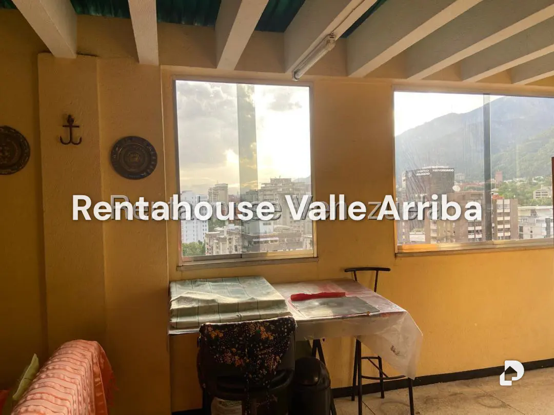 Apartamento en Los Palos Grandes, Caracas – 21
