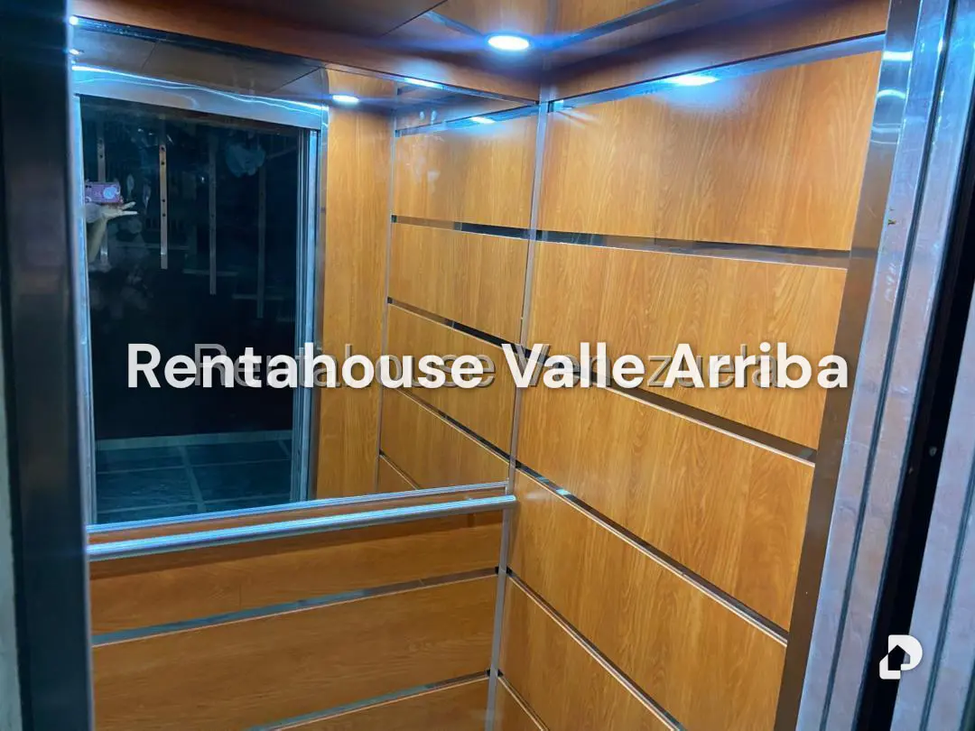 Apartamento en Los Palos Grandes, Caracas – 26