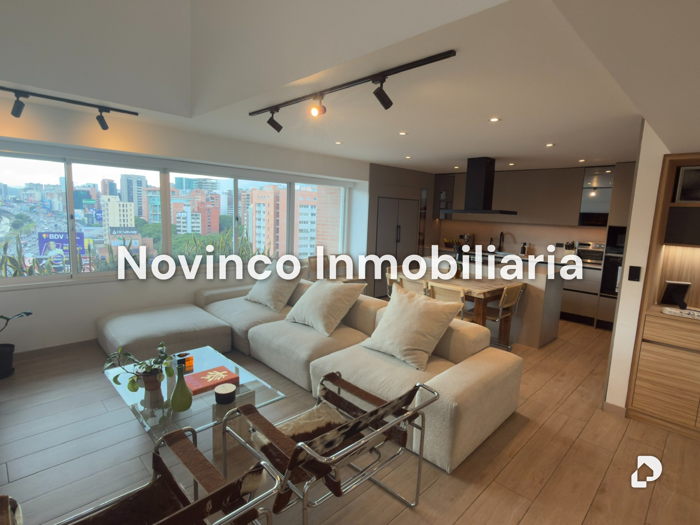 Apartamento en El Rosal, Caracas – 2