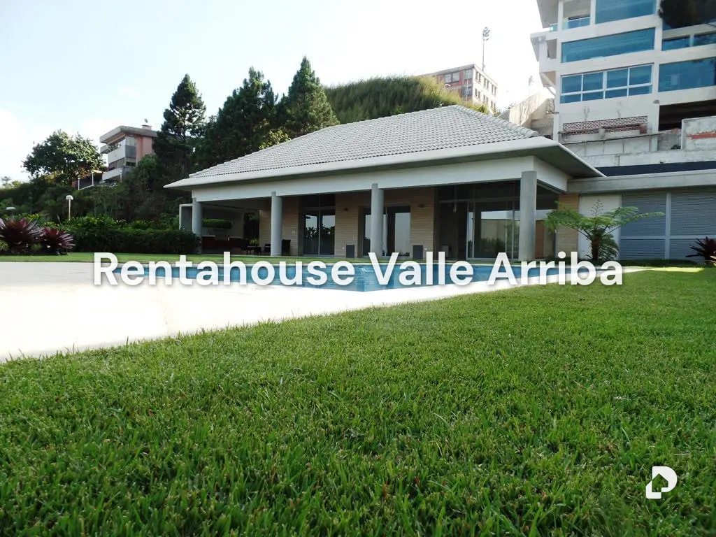 Casa en La Lagunita Country Club, Caracas – 16