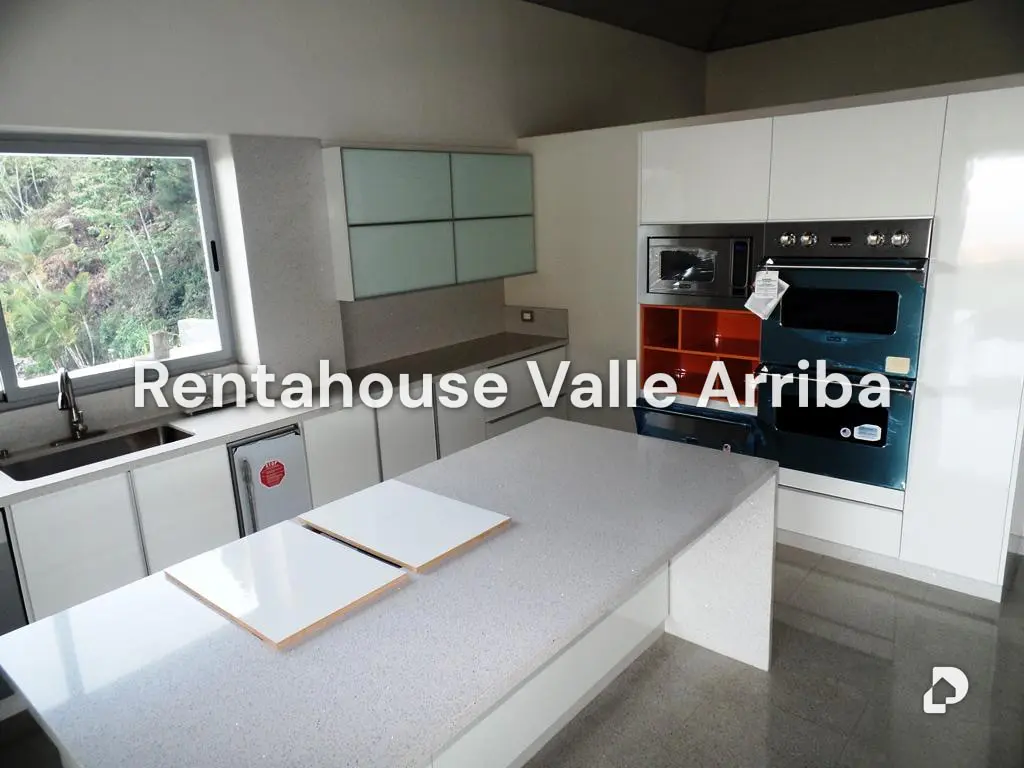 Casa en La Lagunita Country Club, Caracas – 25