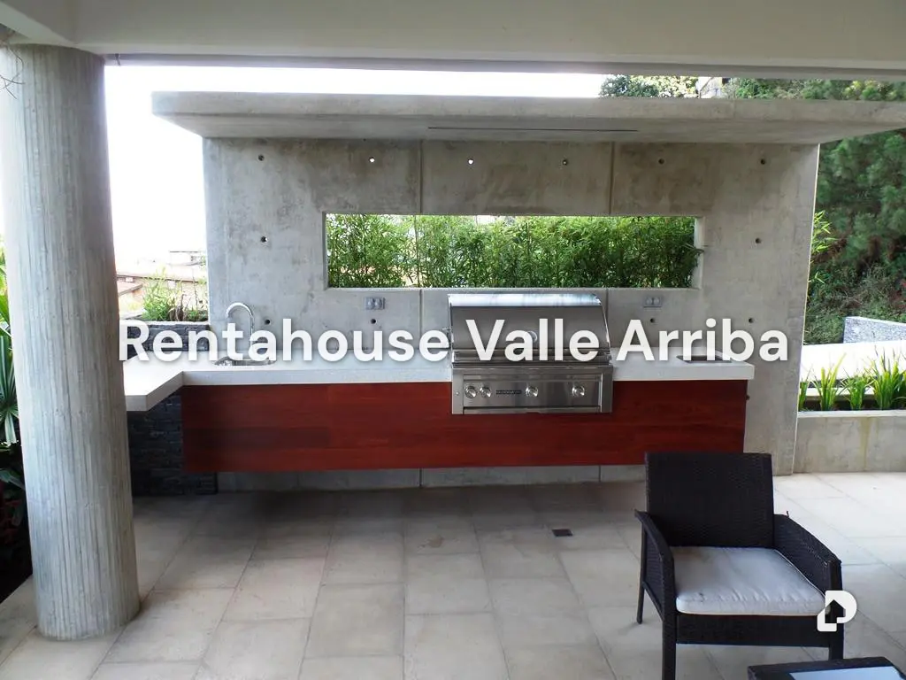 Casa en La Lagunita Country Club, Caracas – 24