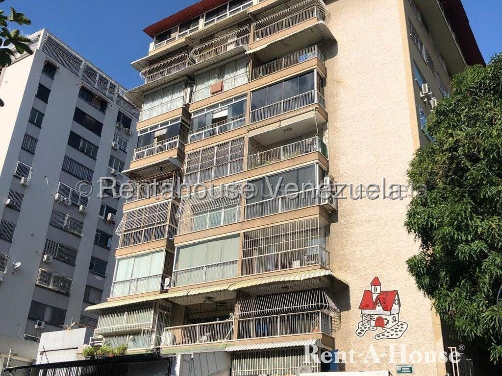 Apartamento en Los Palos Grandes, Caracas - 1