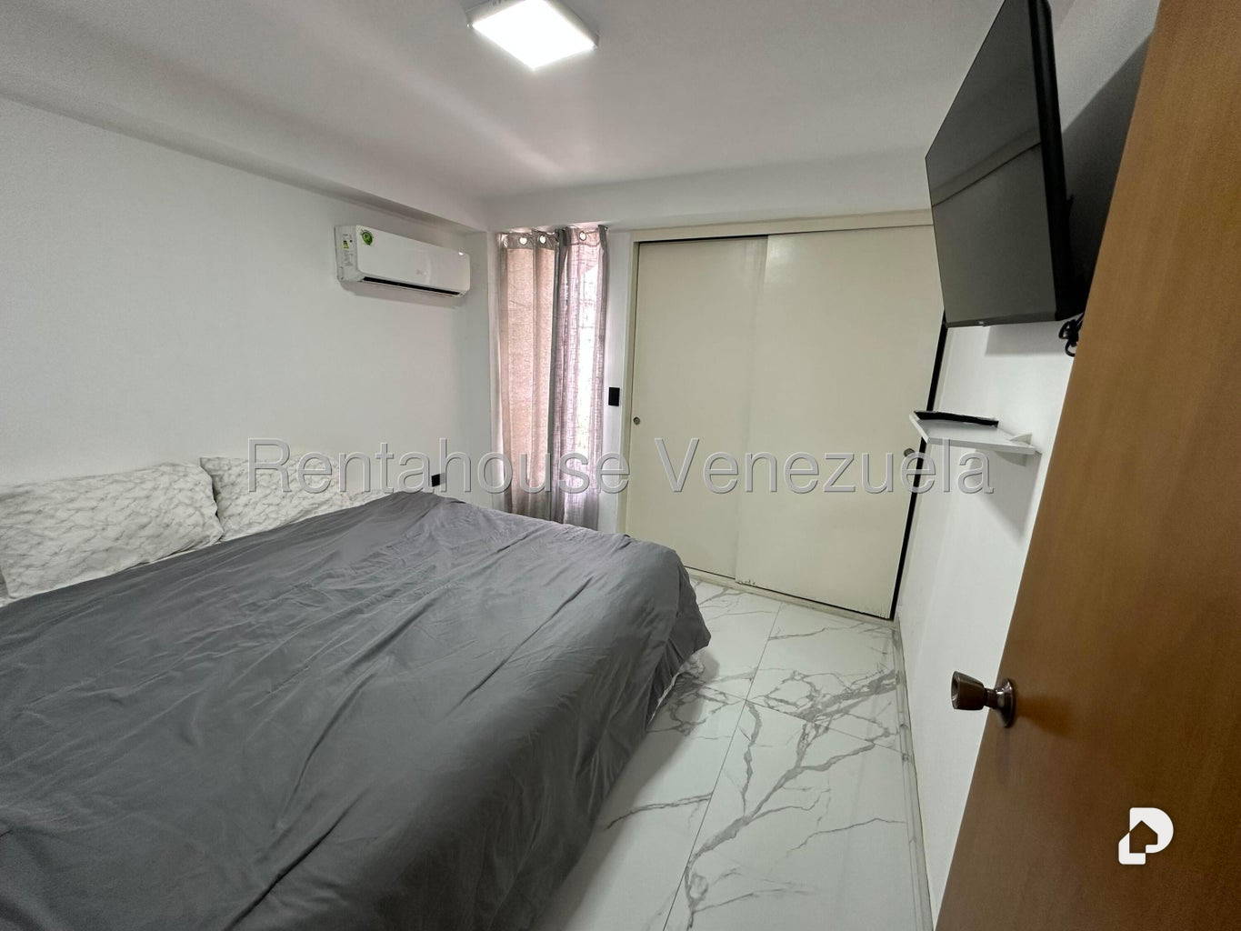 Apartamento en La Urbina, Caracas – 14