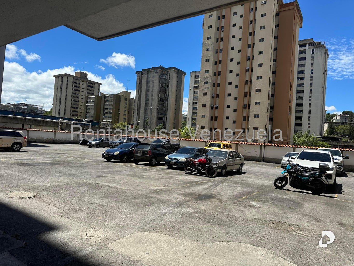 Apartamento en La Urbina, Caracas – 17
