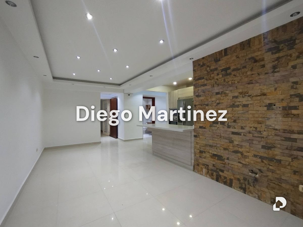 Apartamento en El Parral, Valencia – 1