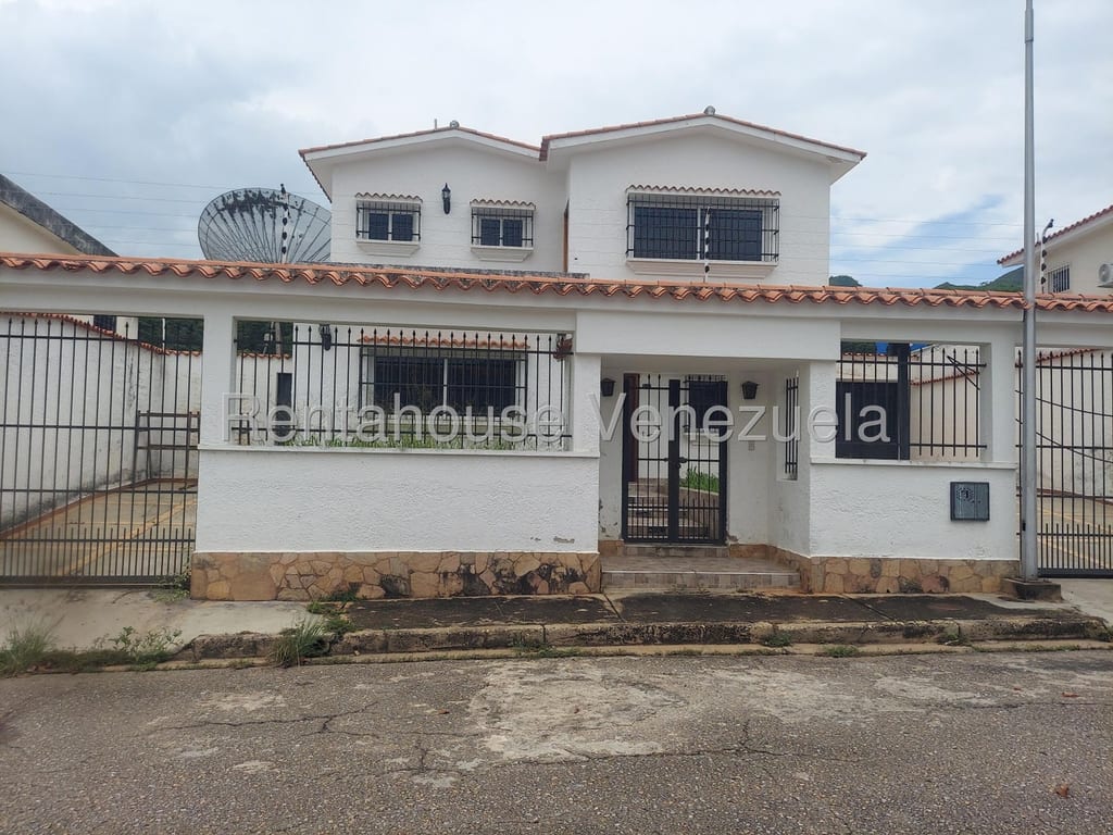 Casa en Parroquia Urbana San José, Valencia - 1