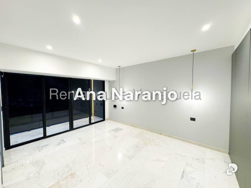 Casa en Caracas – 13