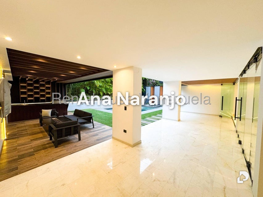 Casa en Caracas – 10
